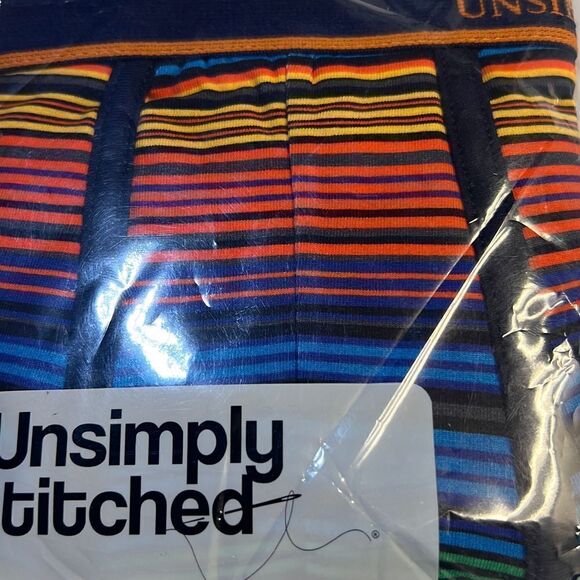 UNSIMPLY STITCHED - Striped Trunk - Picture 5 of 5